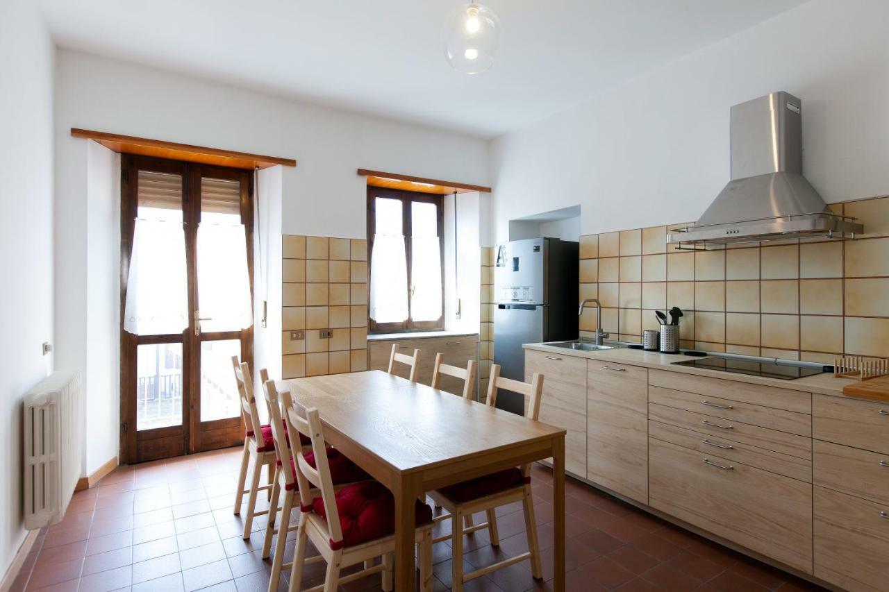 Maison Isabella - Appartamento Nel Cuore Di Aosta Exteriör bild