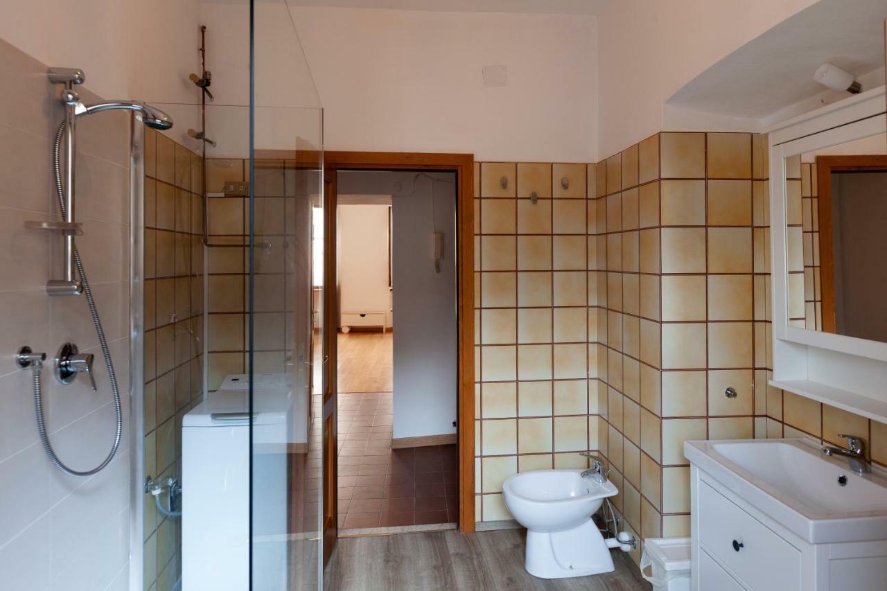 Maison Isabella - Appartamento Nel Cuore Di Aosta Exteriör bild